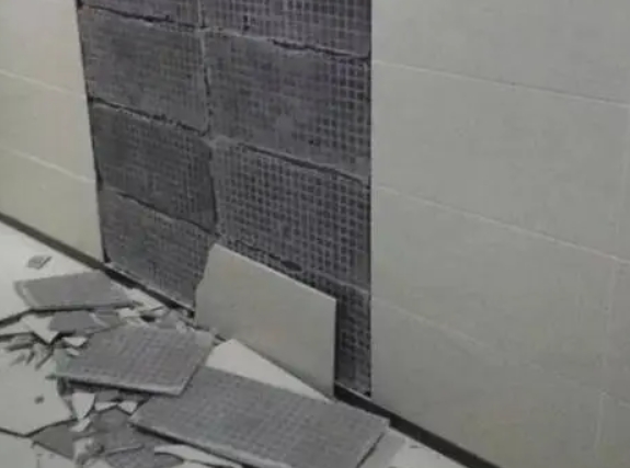 乌审瓷砖空鼓维修公司分享下乌审墙砖松动维修的知识